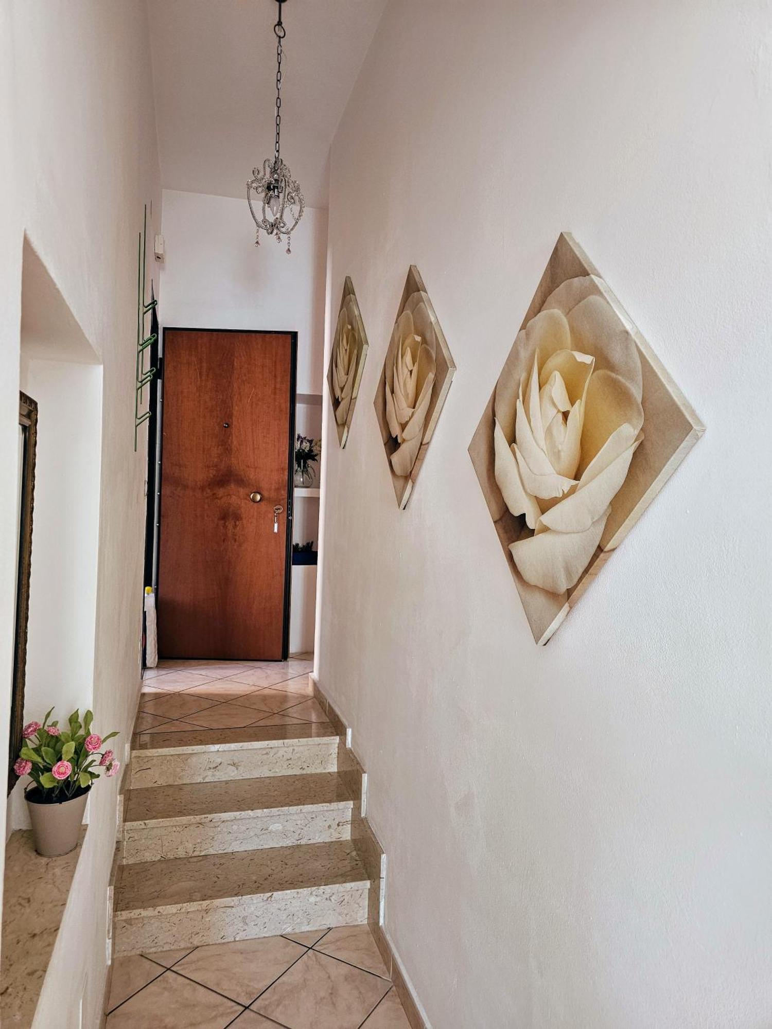 Casa Atena, Spaziosa, Romantica Con Idromassaggio Privato Varazze Esterno foto