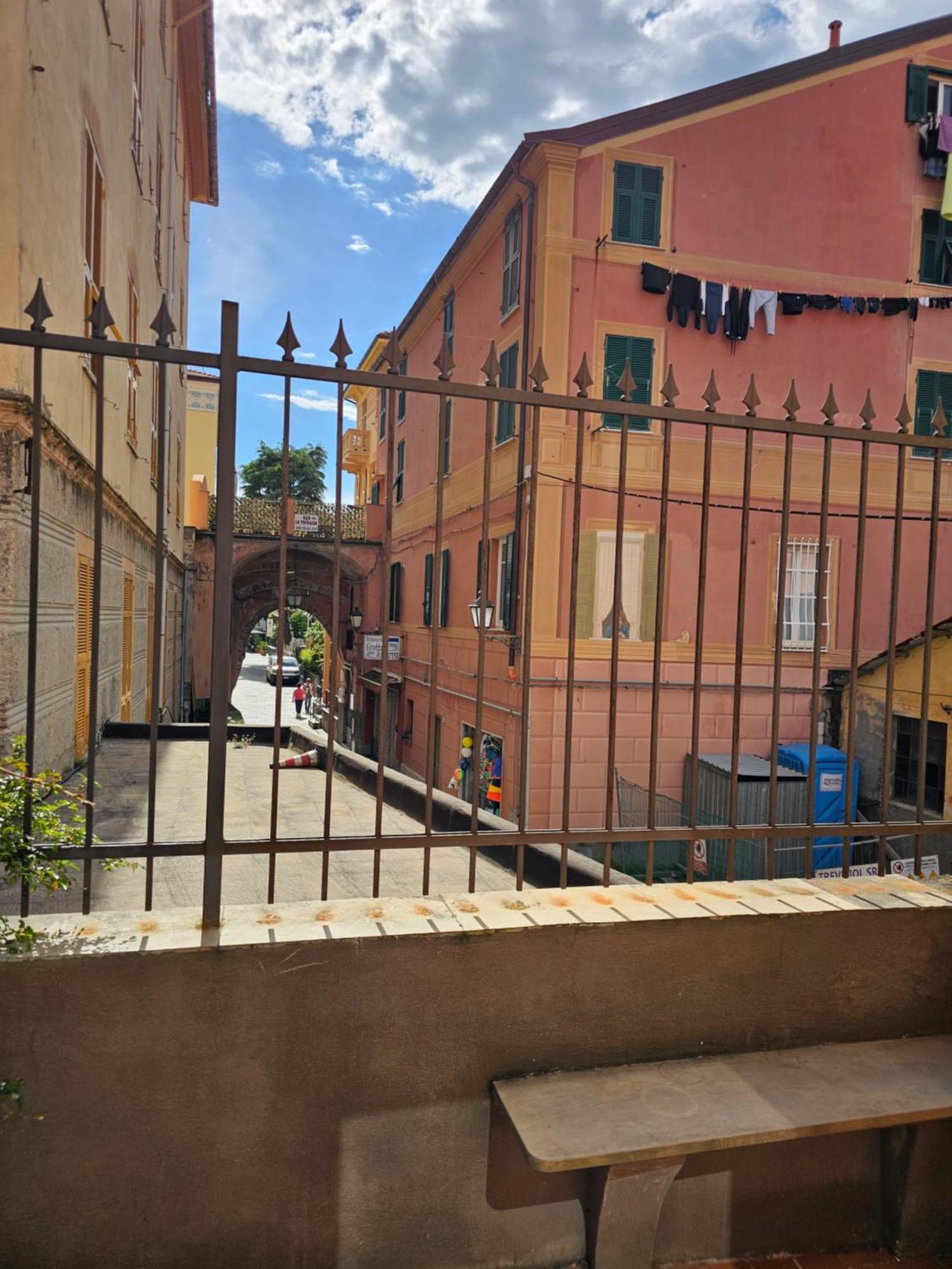 Casa Atena, Spaziosa, Romantica Con Idromassaggio Privato Varazze Esterno foto