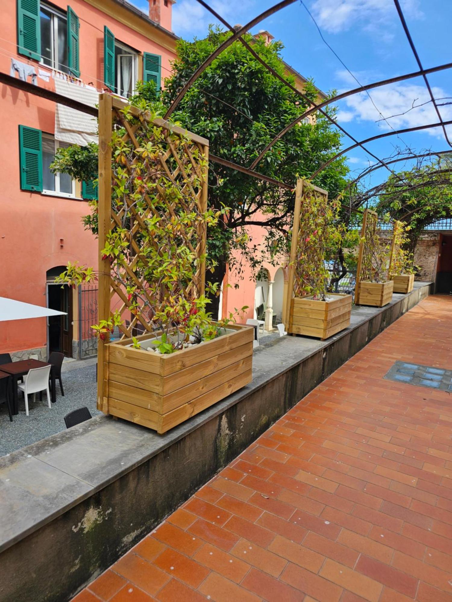 Casa Atena, Spaziosa, Romantica Con Idromassaggio Privato Varazze Esterno foto
